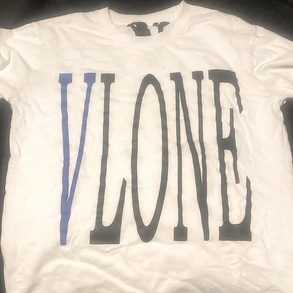 Poshmark vlone clearance